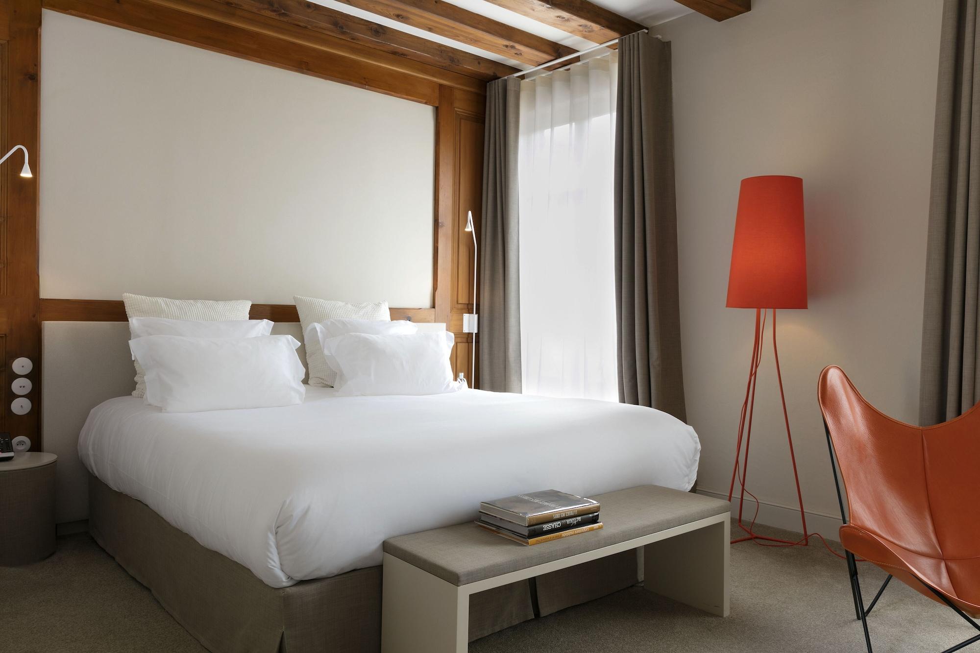 Relais & Chateaux La Maison Des Tetes Colmar Exterior photo