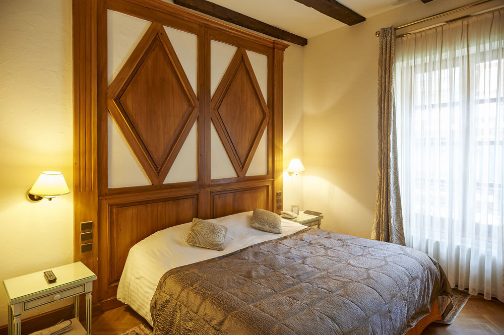 Relais & Chateaux La Maison Des Tetes Colmar Exterior photo