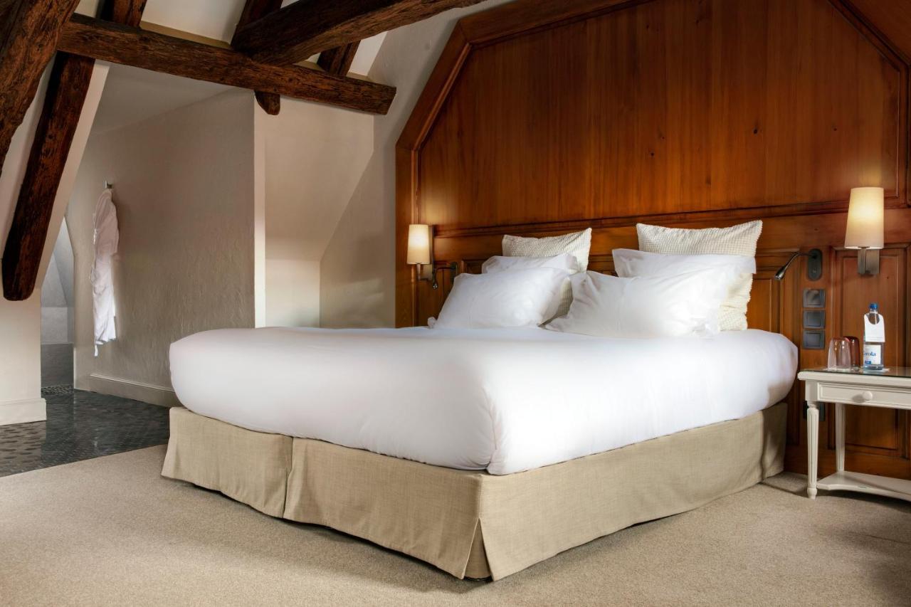 Relais & Chateaux La Maison Des Tetes Colmar Exterior photo
