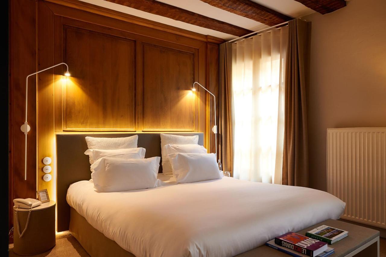 Relais & Chateaux La Maison Des Tetes Colmar Exterior photo